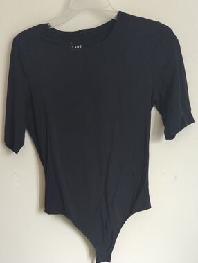Everlane The Short-Sleeve Crew Neck Bodysuit